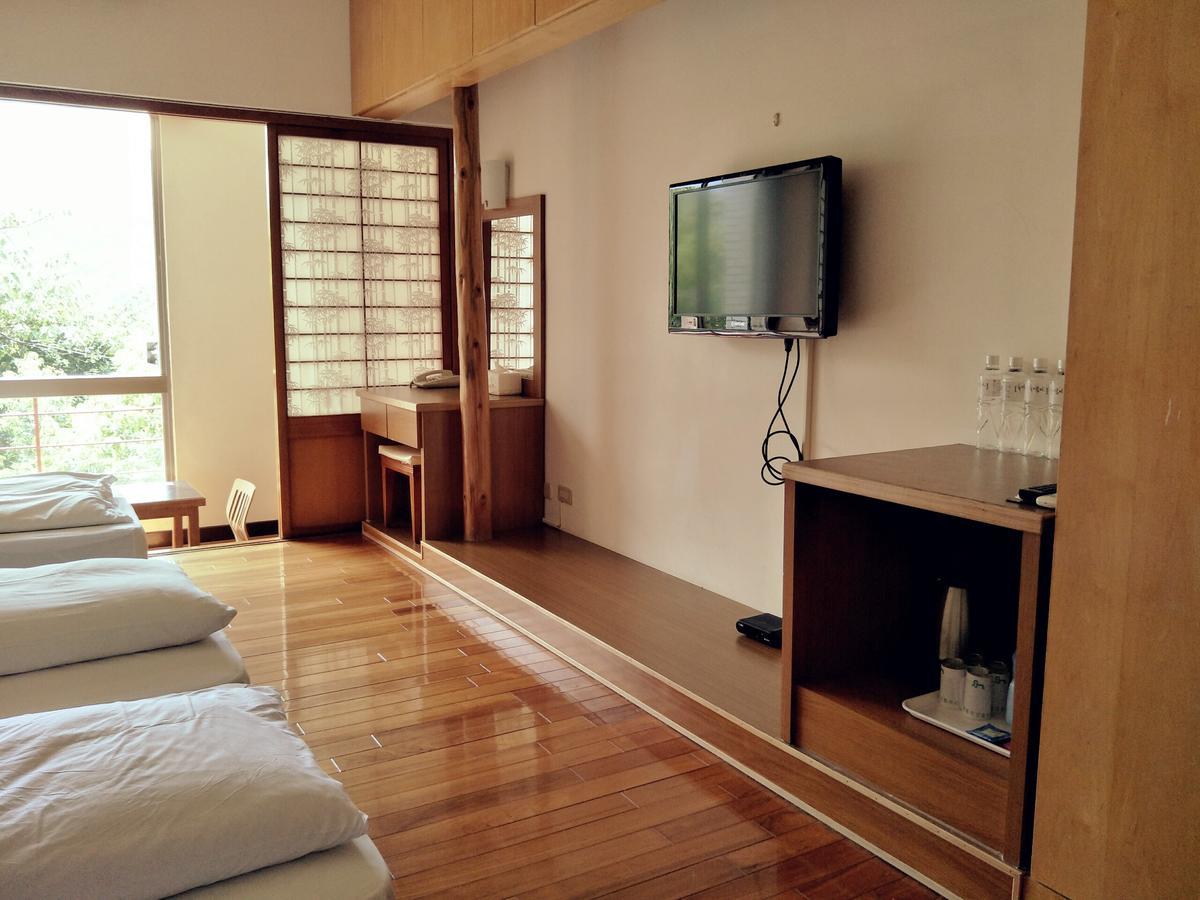 Fuhsing Youth Activity Center Taoyuan Bagian luar foto
